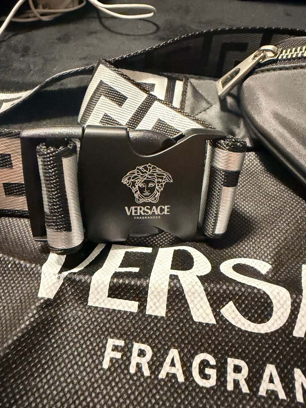 Versace Fragrances Black Nylon Belt Bag Fanny Pack with Greek Key Strap - Picture 2 of 6
